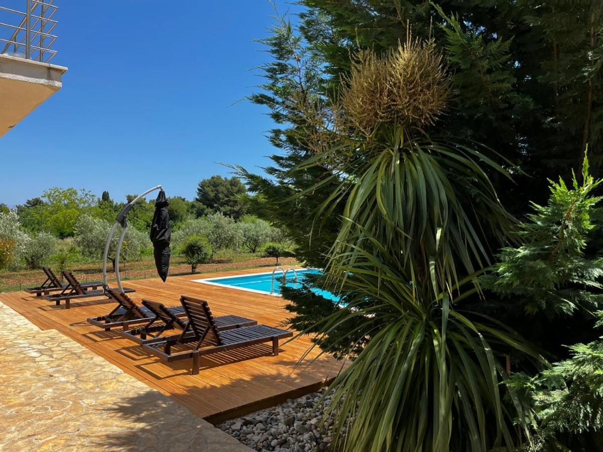 Apartamento Orange Tree Garden Trogir Exterior foto